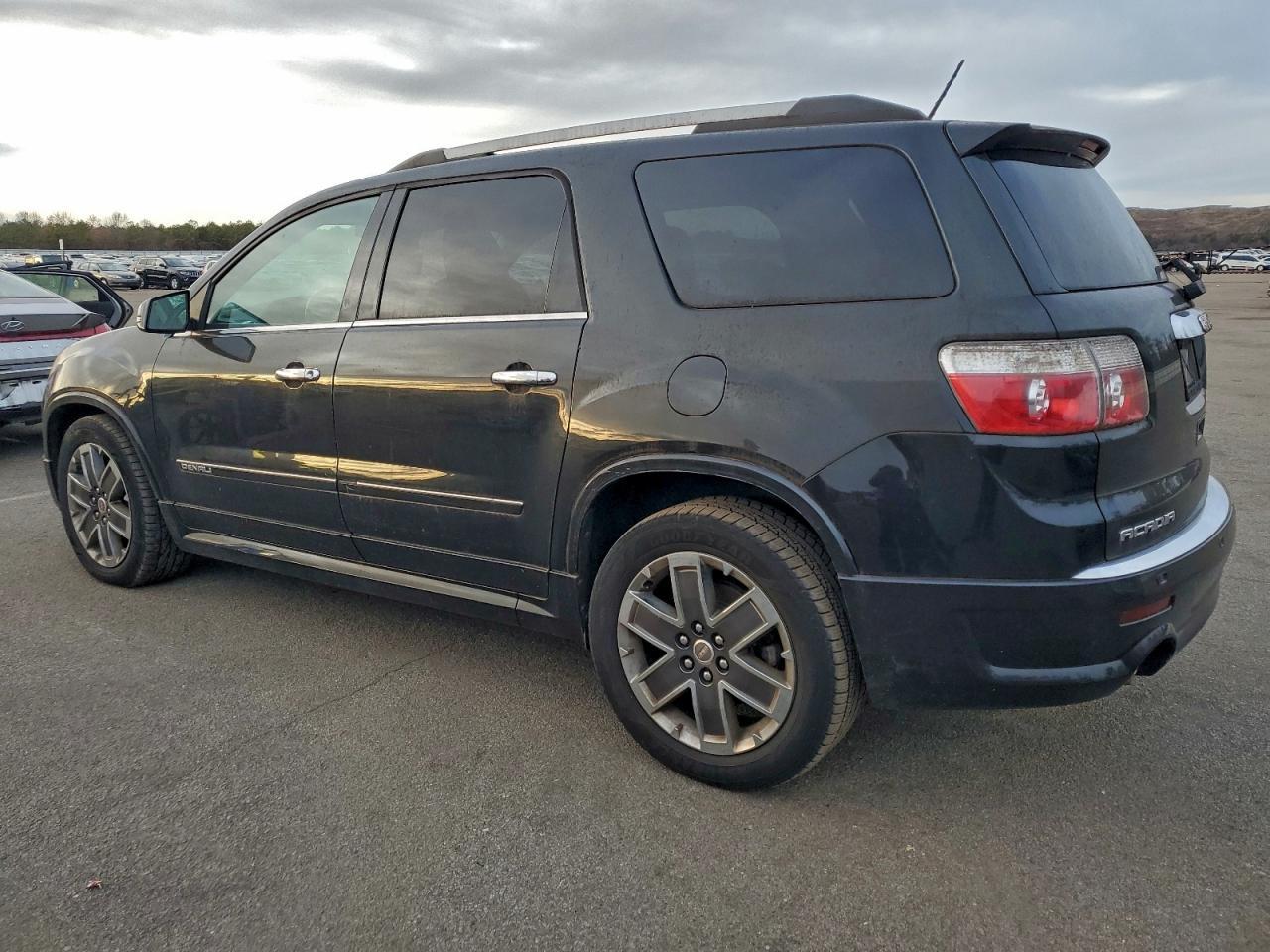 2011 GMC ACADIA