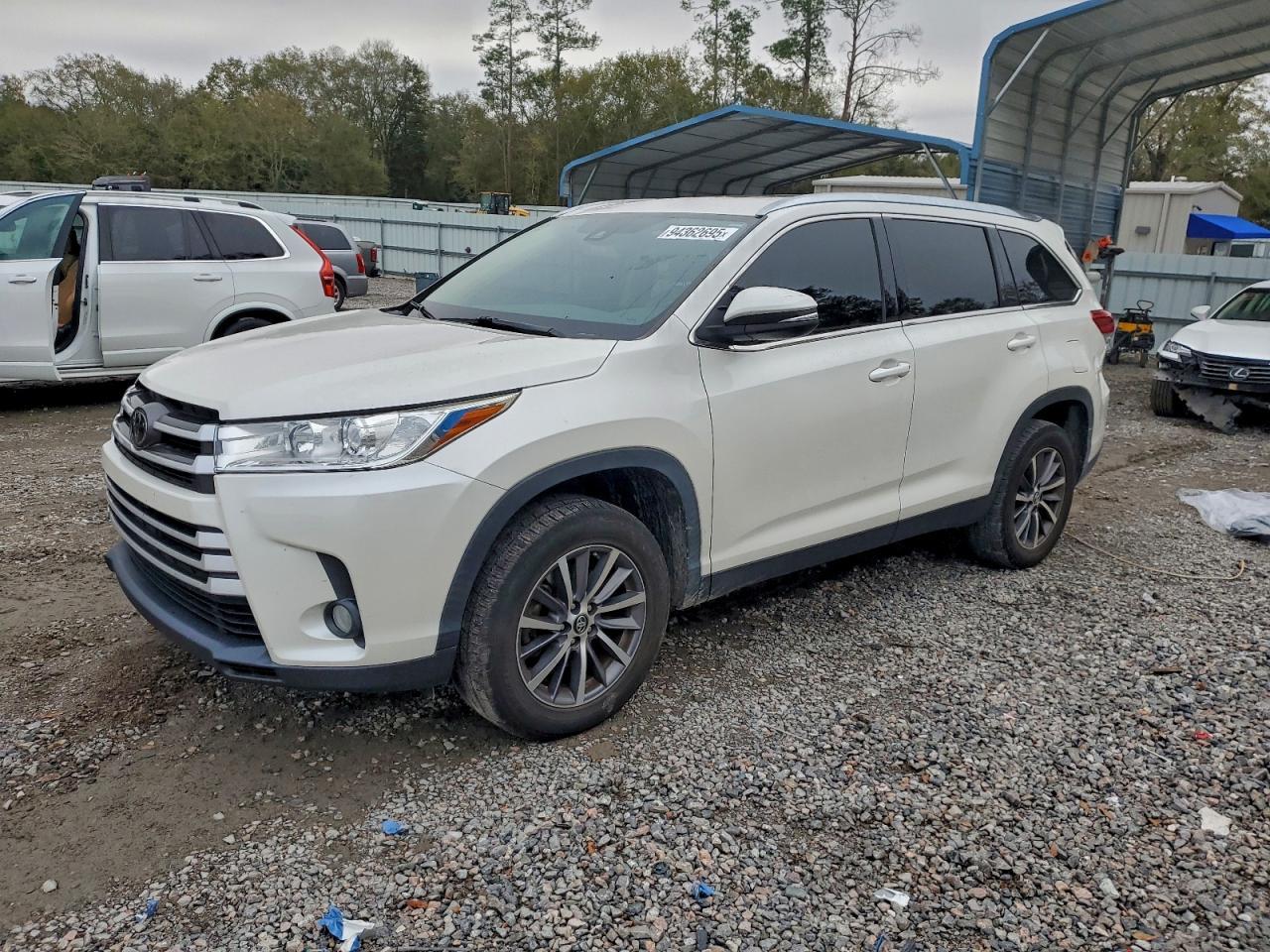 2019 TOYOTA HIGHLANDER