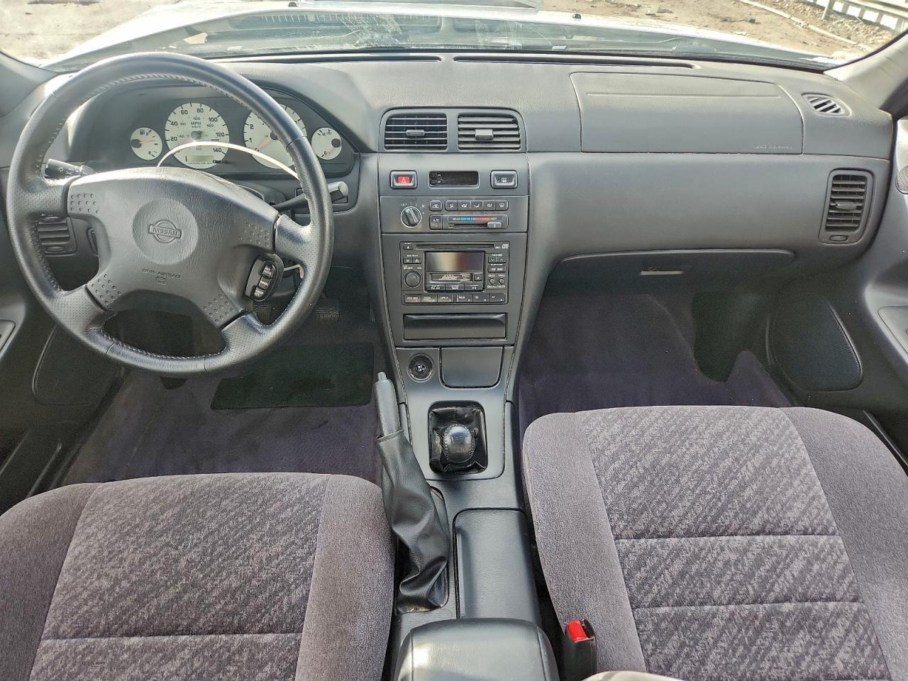 1998 NISSAN Maxima