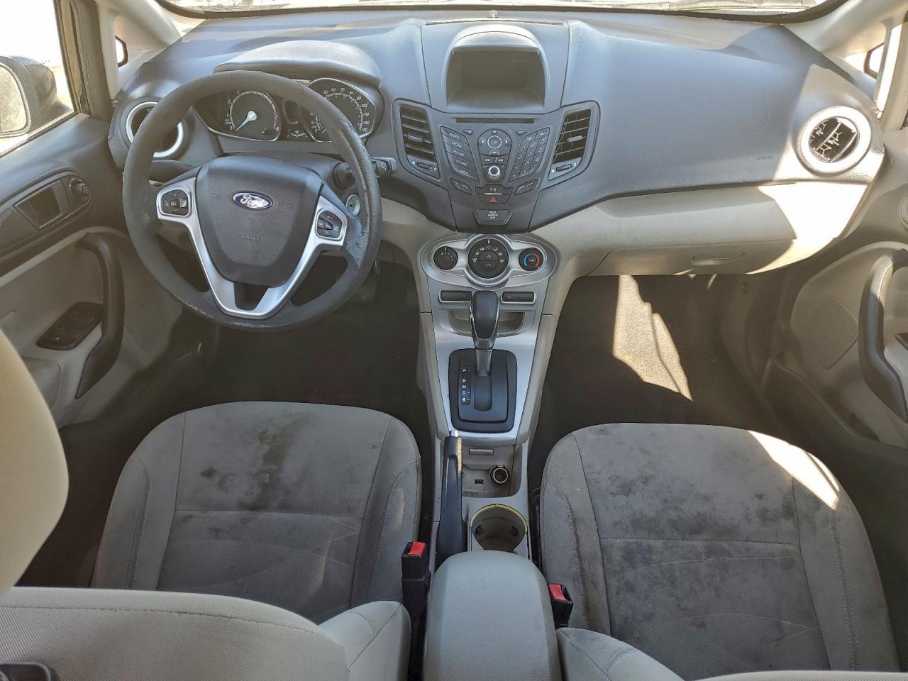 2017 FORD Fiesta