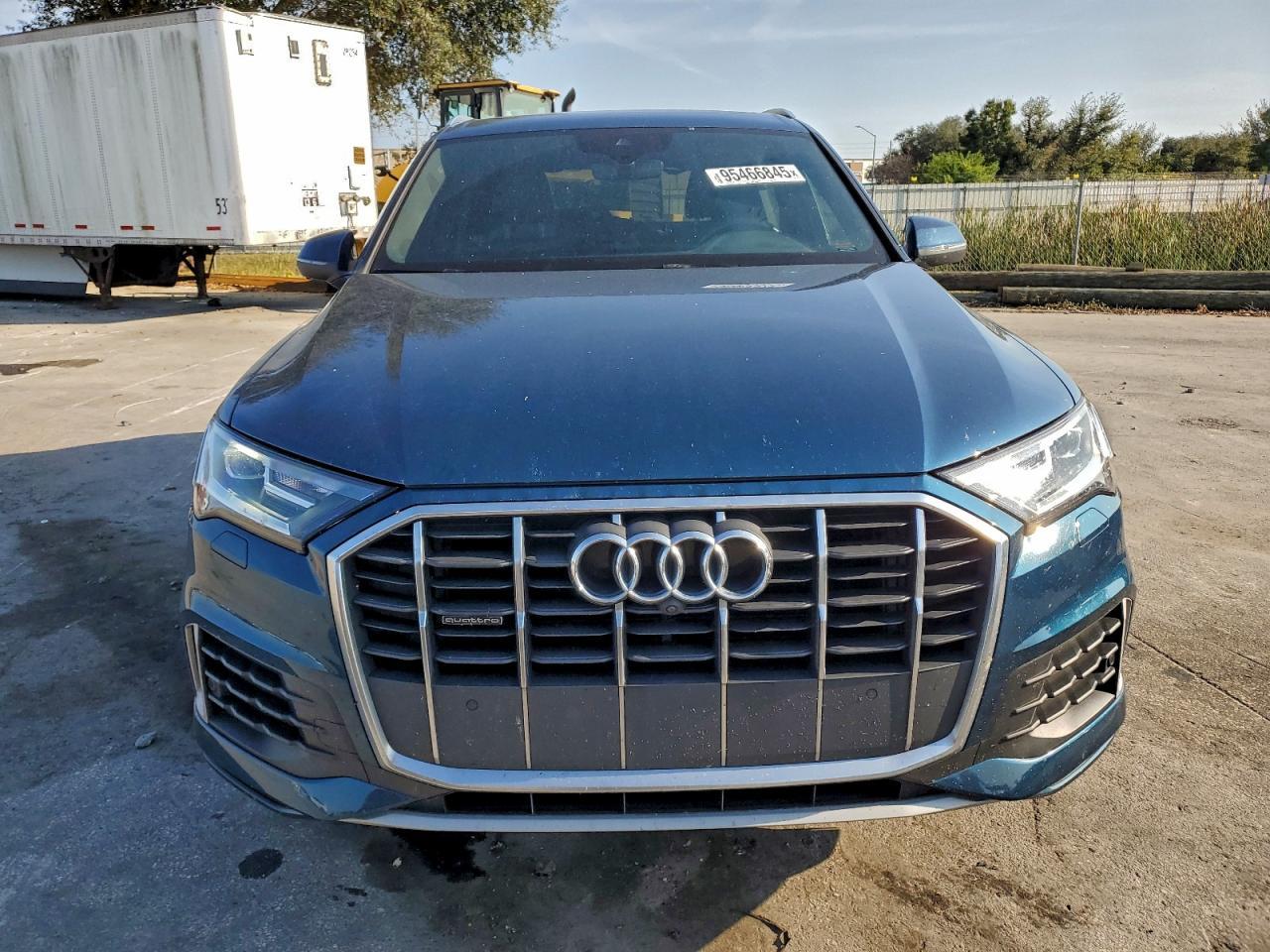 2021 AUDI Q7