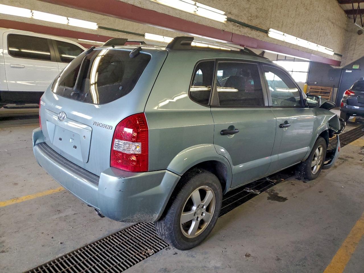 2005 HYUNDAI TUCSON