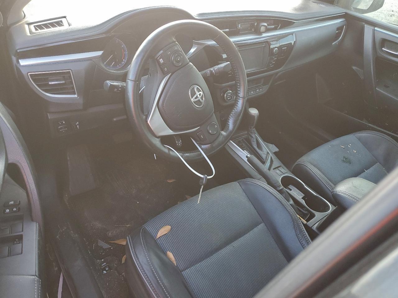 2016 TOYOTA COROLLA