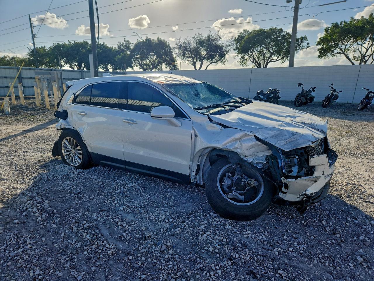 2024 CADILLAC XT4