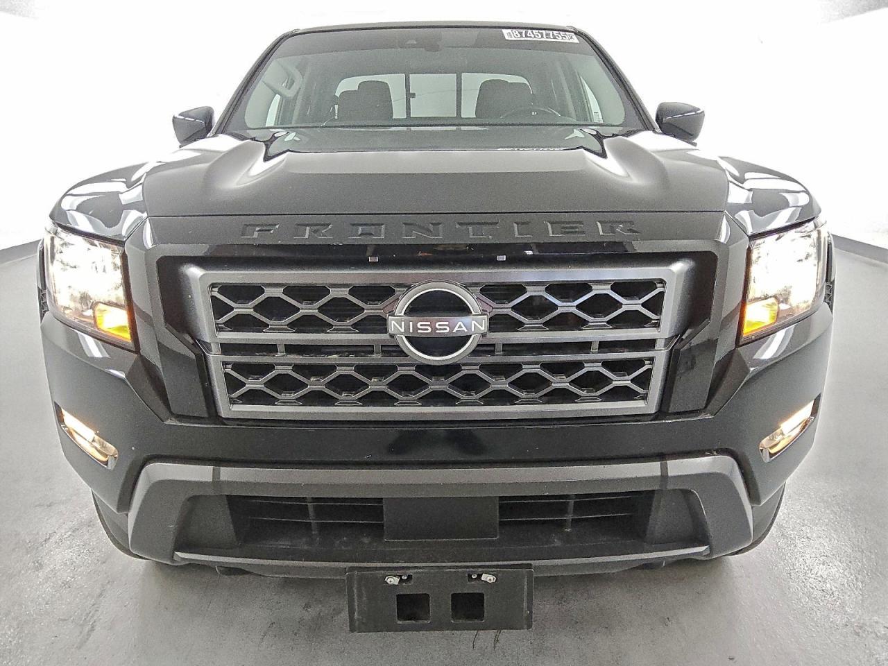2022 NISSAN Frontier