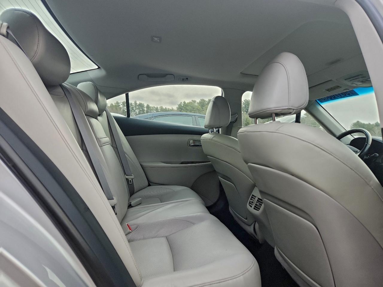 2010 LEXUS ES 350