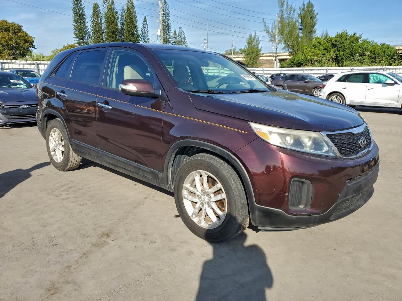 2014 KIA SORENTO