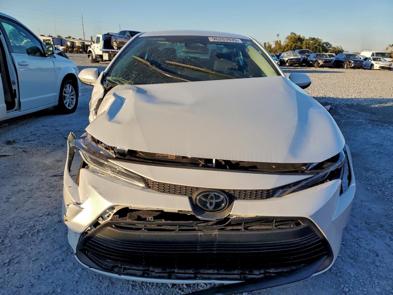 2023 TOYOTA COROLLA