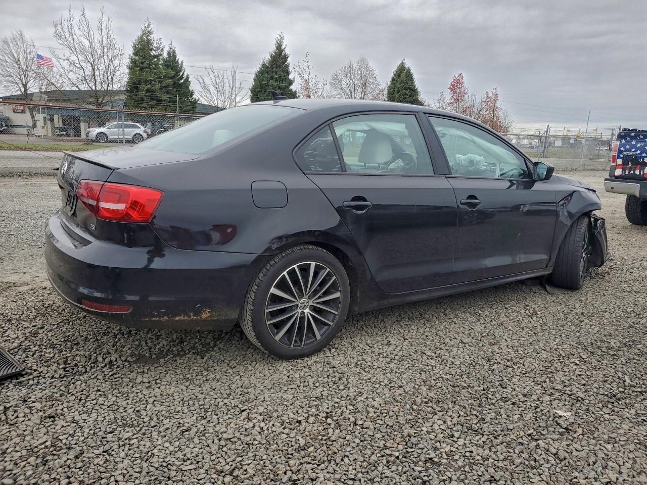 2016 VOLKSWAGEN JETTA