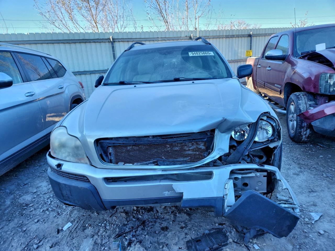 2004 VOLVO XC90
