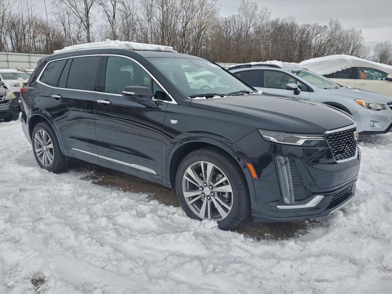 2022 CADILLAC XT6