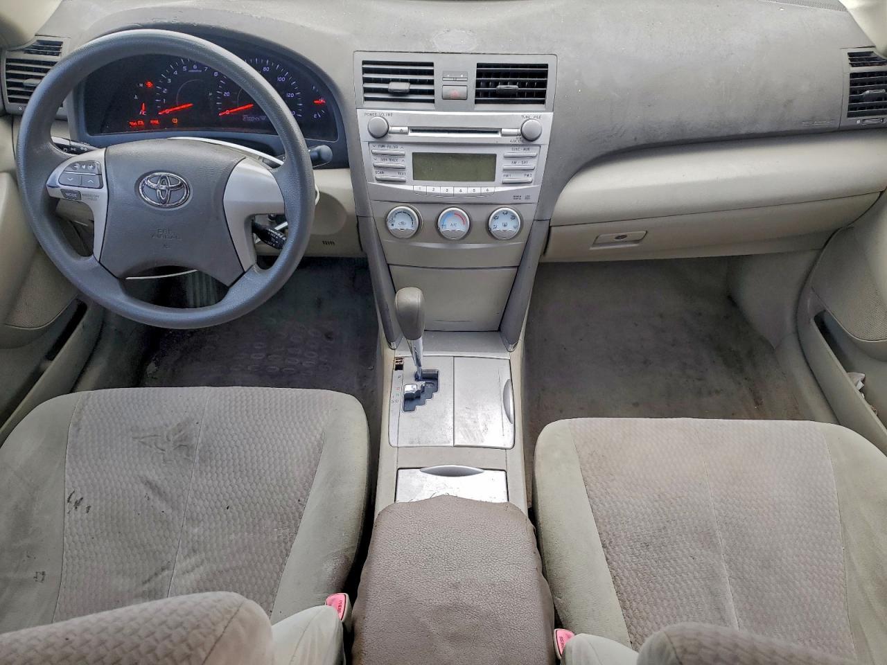 2010 TOYOTA CAMRY