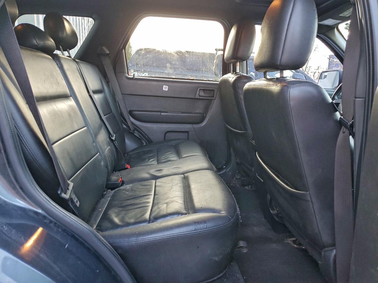 2009 FORD ESCAPE
