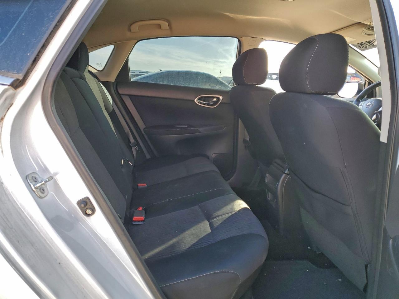 2015 NISSAN SENTRA