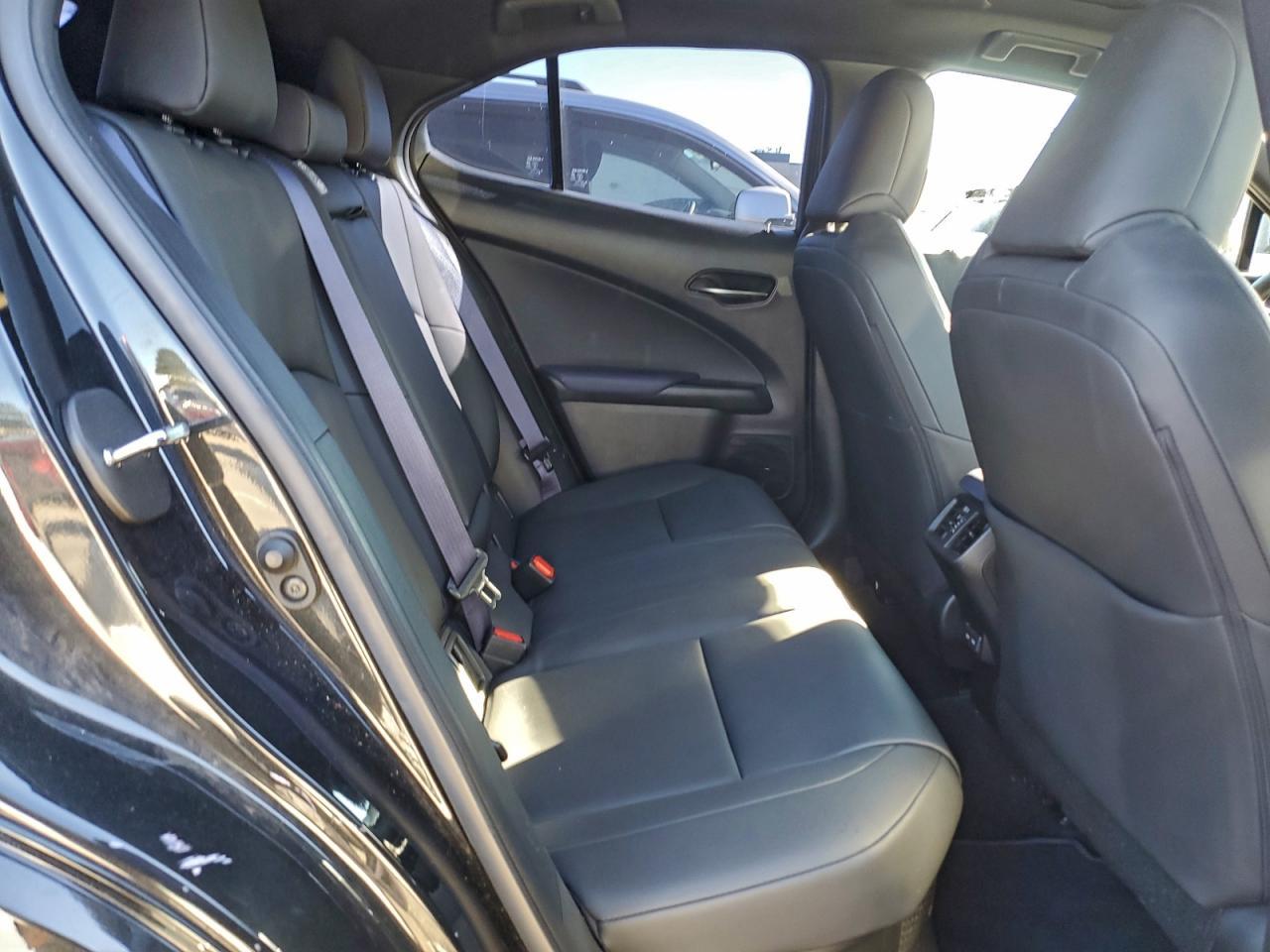 2021 LEXUS UX 250H
