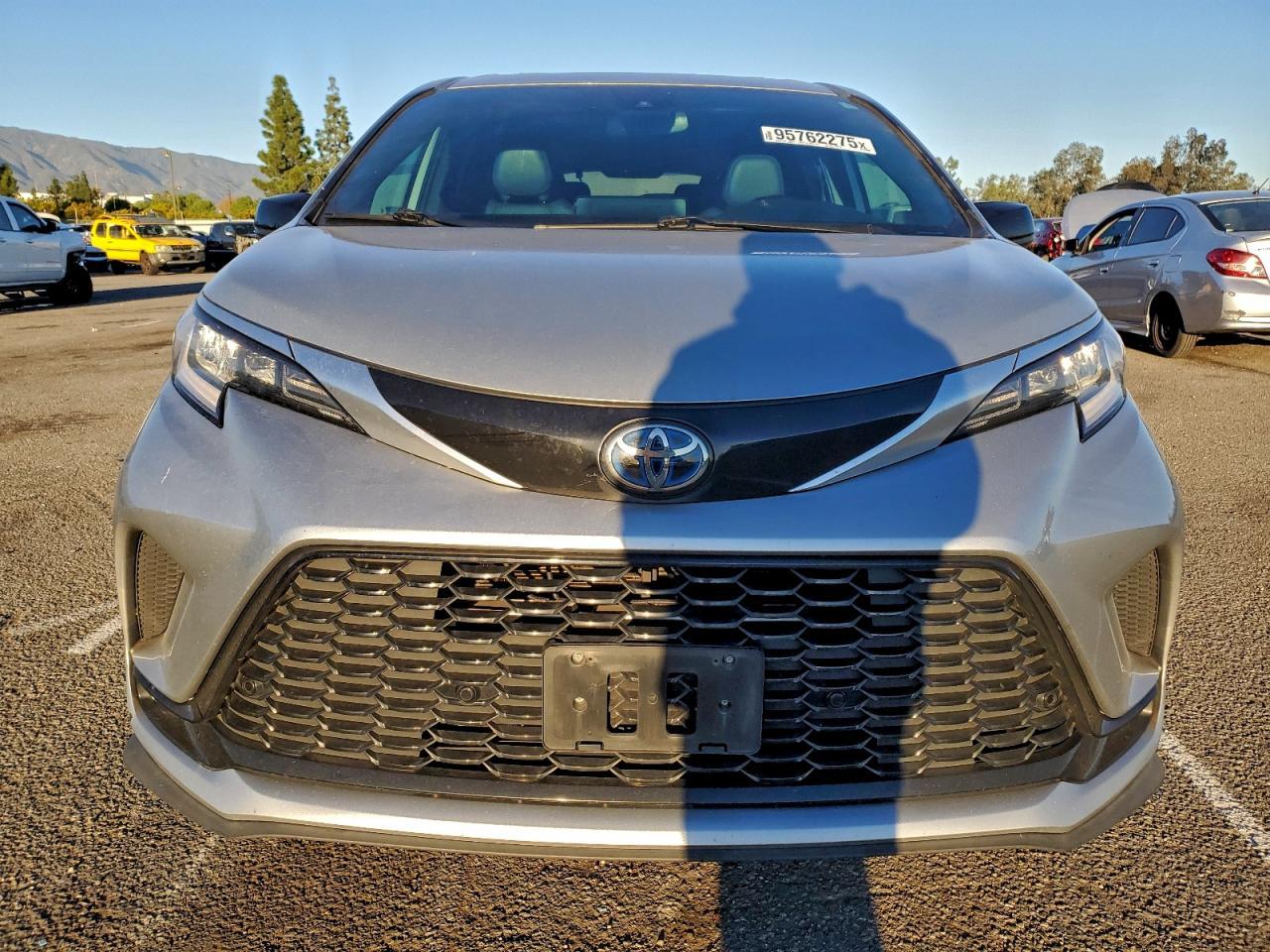2021 TOYOTA SIENNA