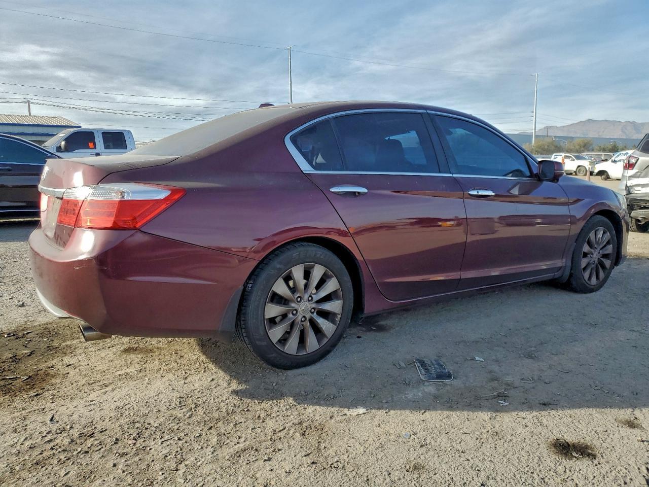2015 HONDA ACCORD