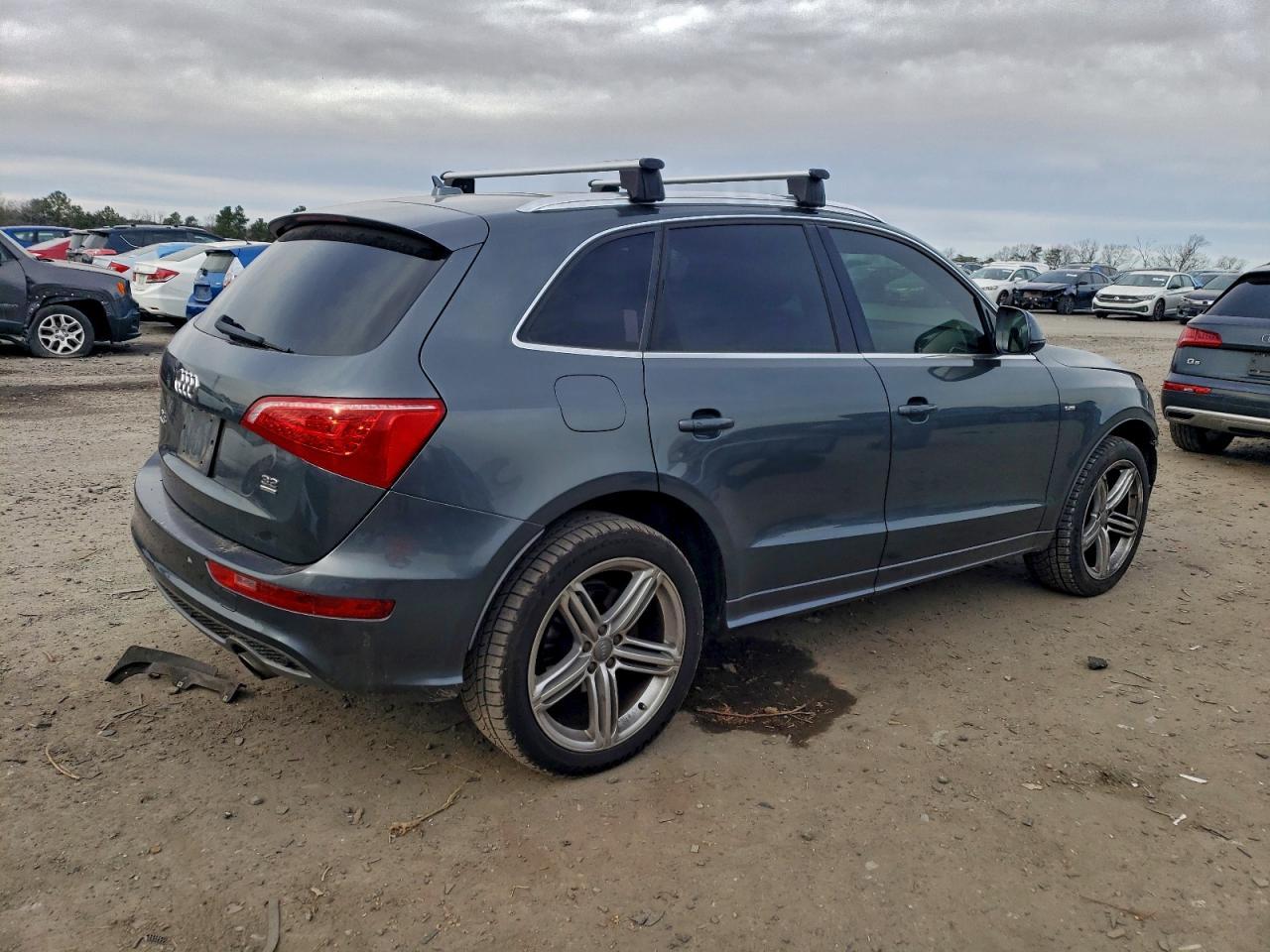 2012 AUDI Q5