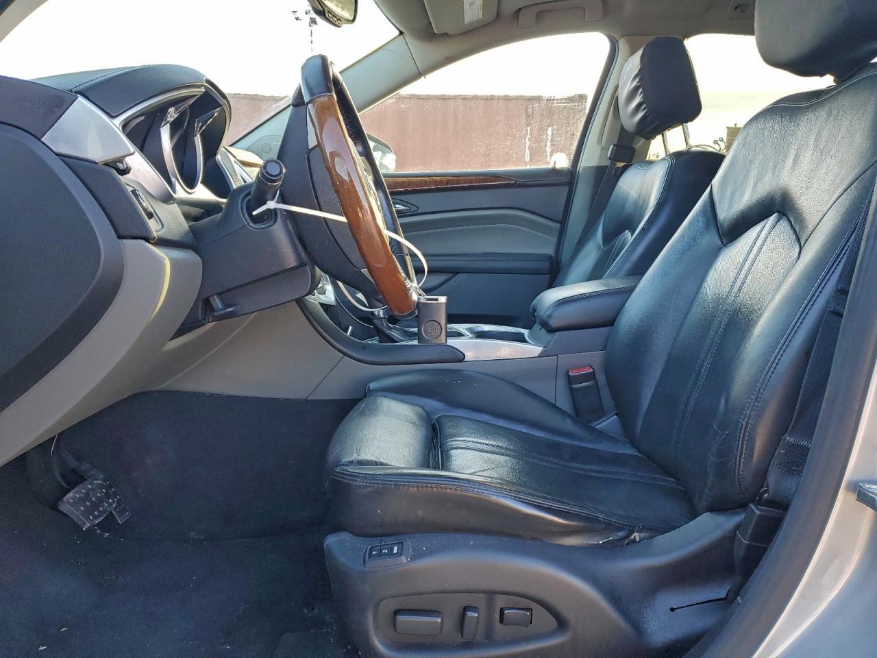 2011 CADILLAC SRX