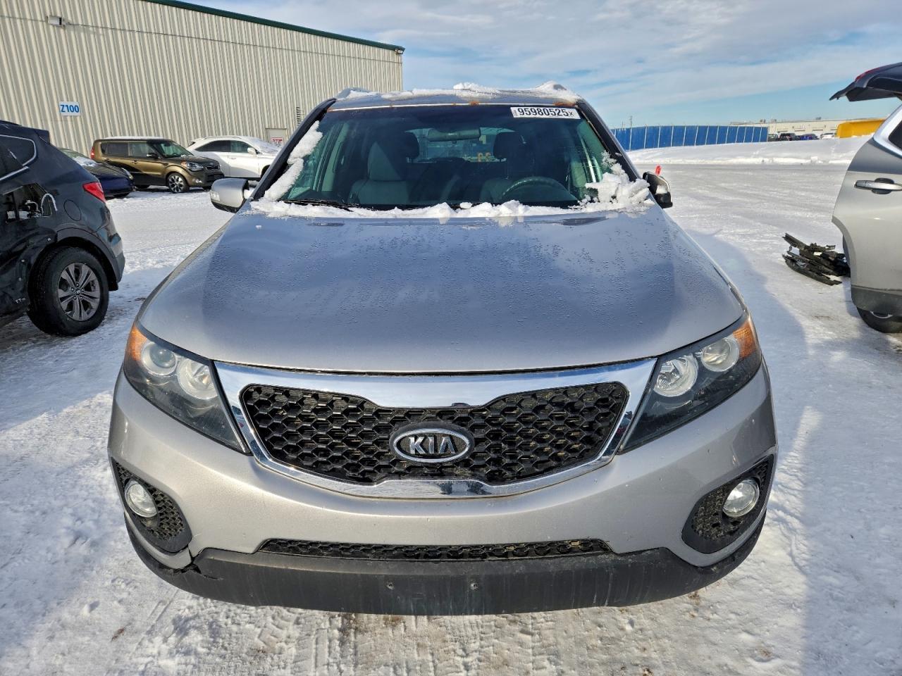 2013 KIA SORENTO