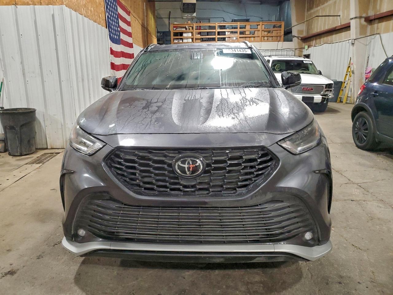 2025 TOYOTA HIGHLANDER