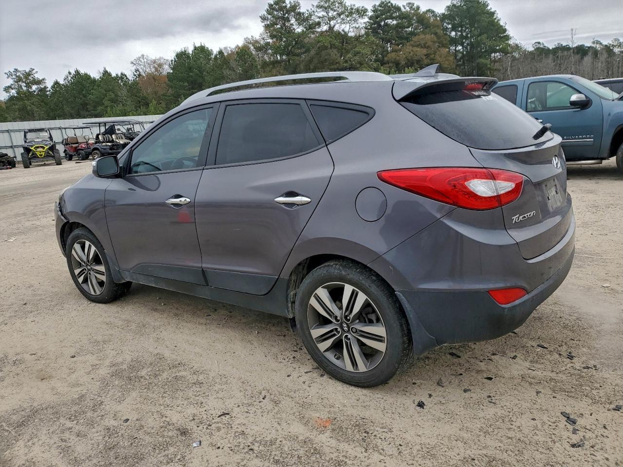 2015 HYUNDAI TUCSON