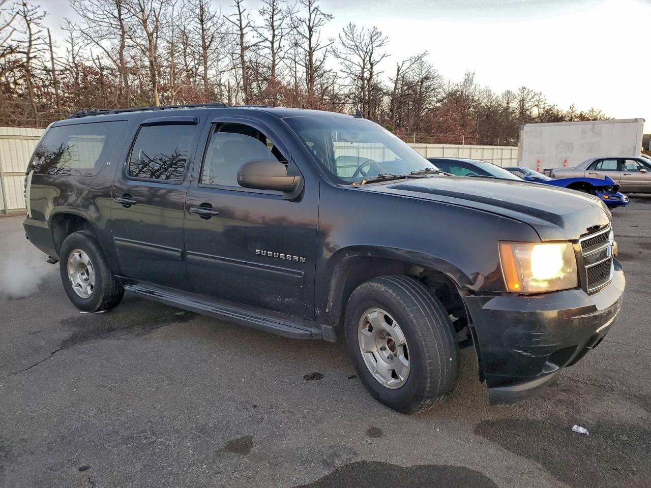 2011 CHEVROLET Suburban