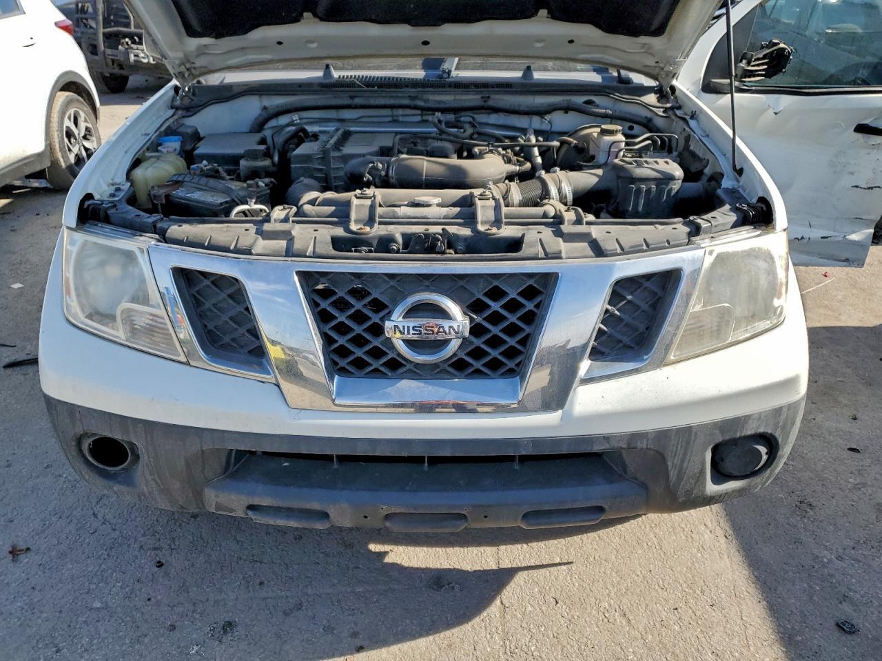 2013 NISSAN Frontier