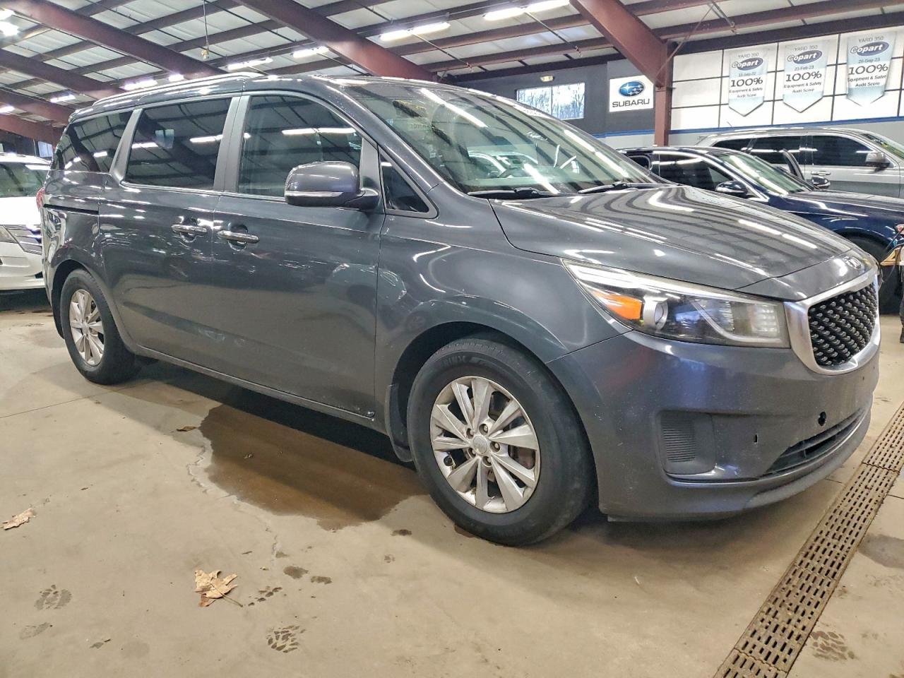 2016 KIA SEDONA
