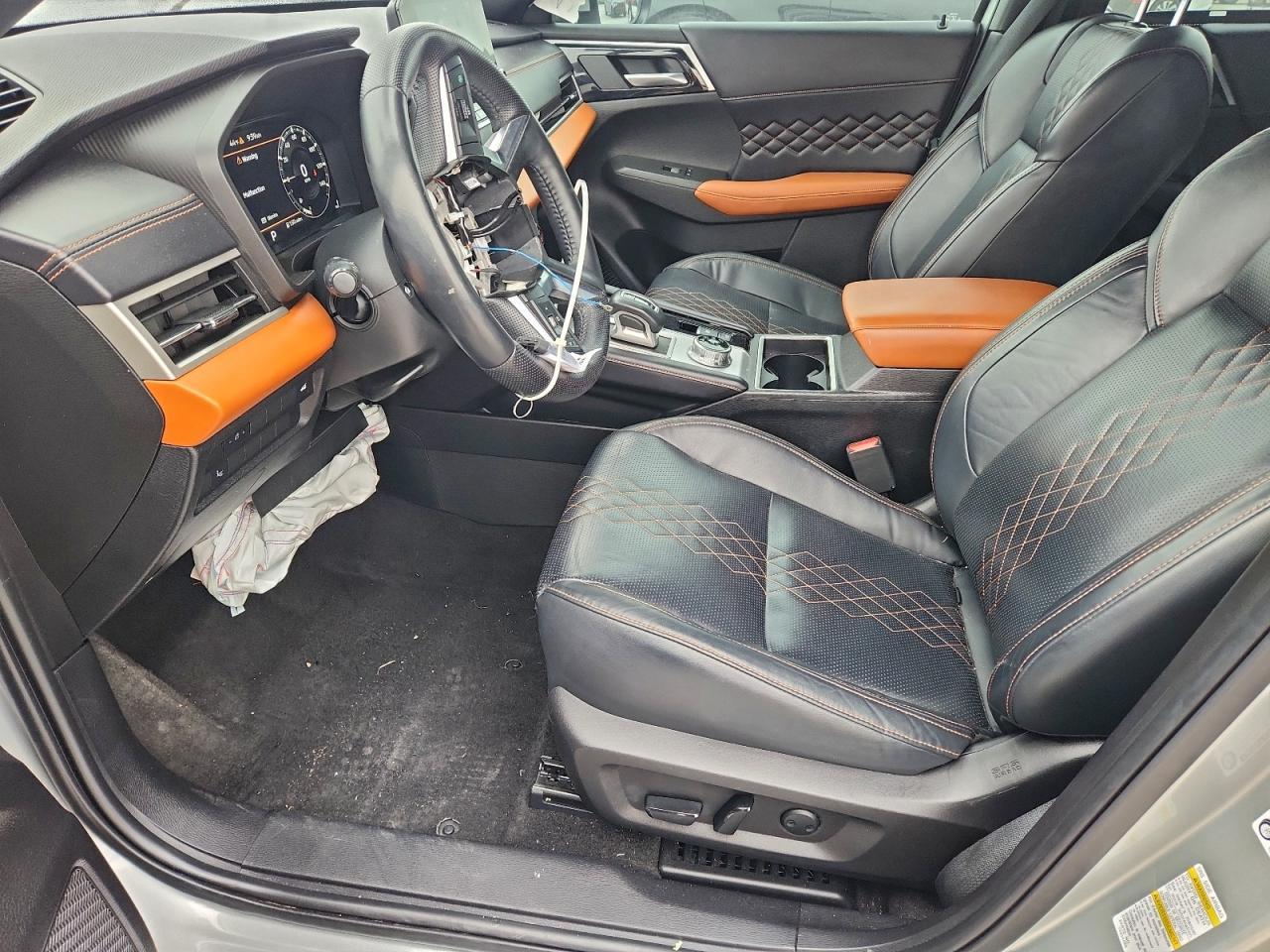 2022 MITSUBISHI outlander