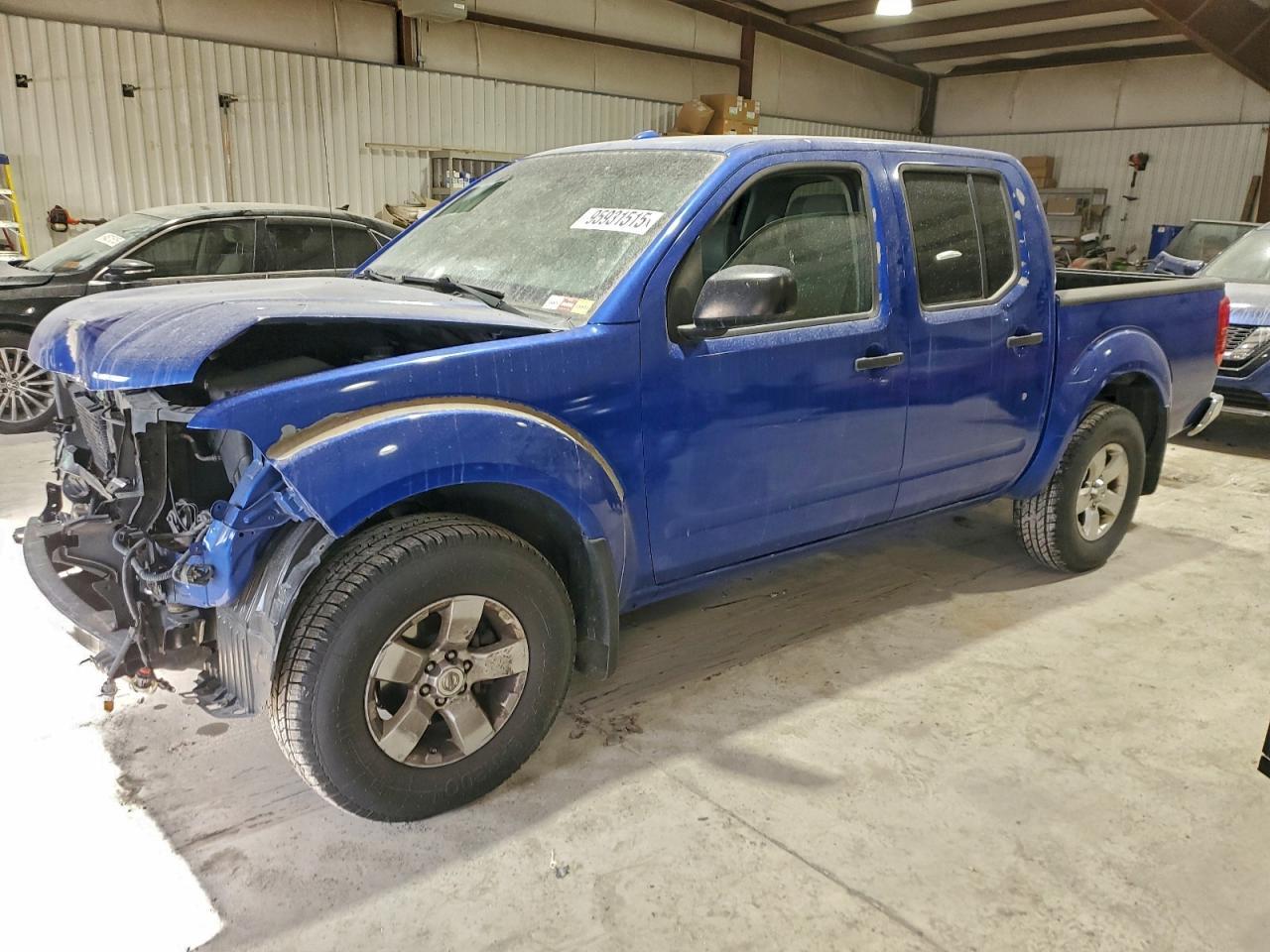 2012 NISSAN Frontier