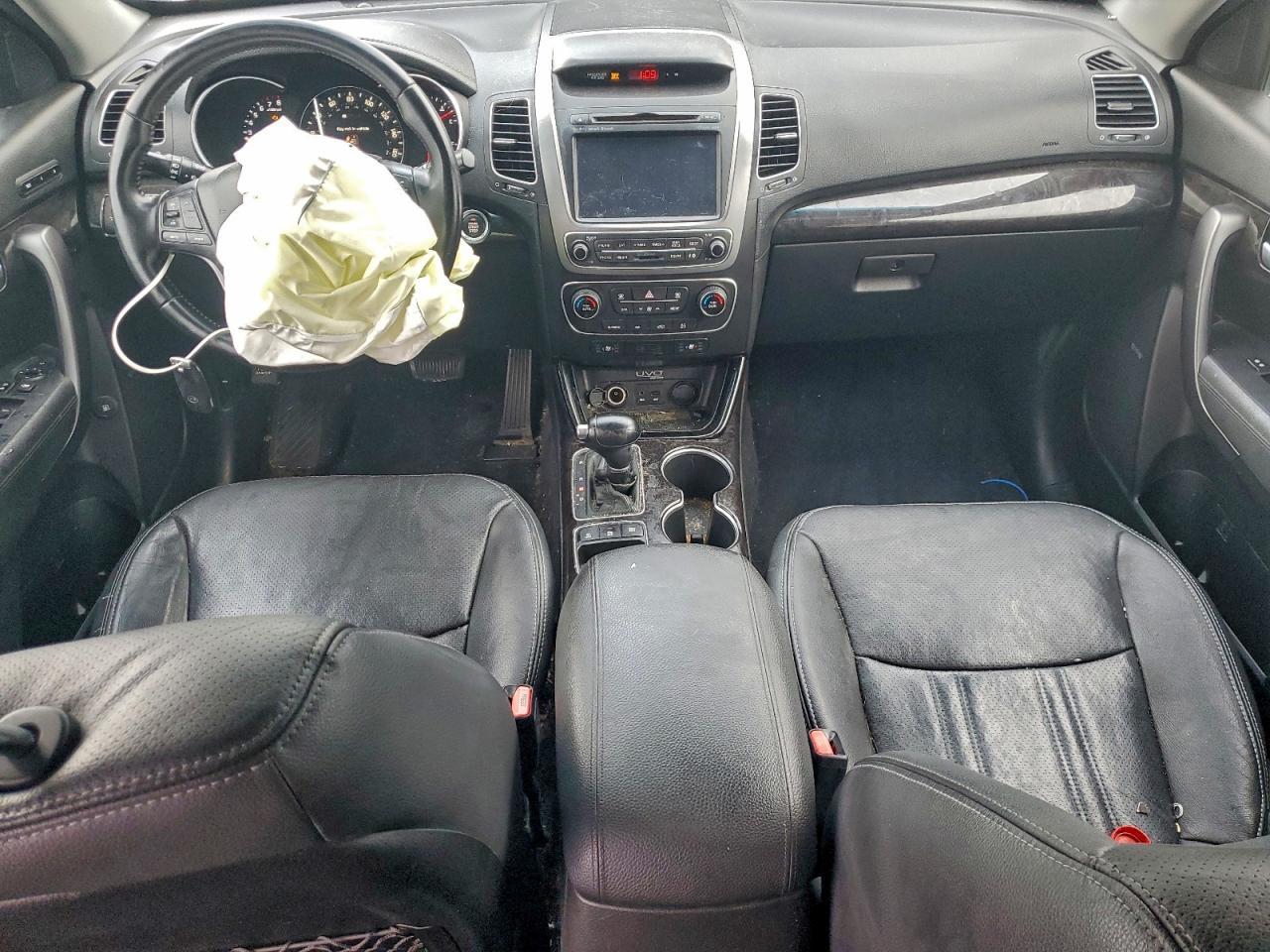 2014 KIA SORENTO