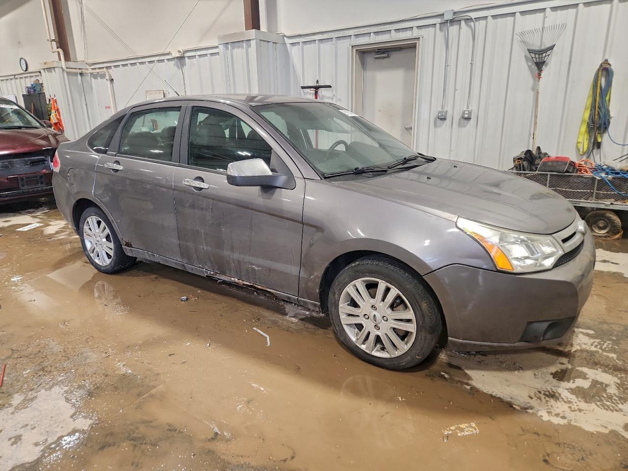 2010 FORD FOCUS
