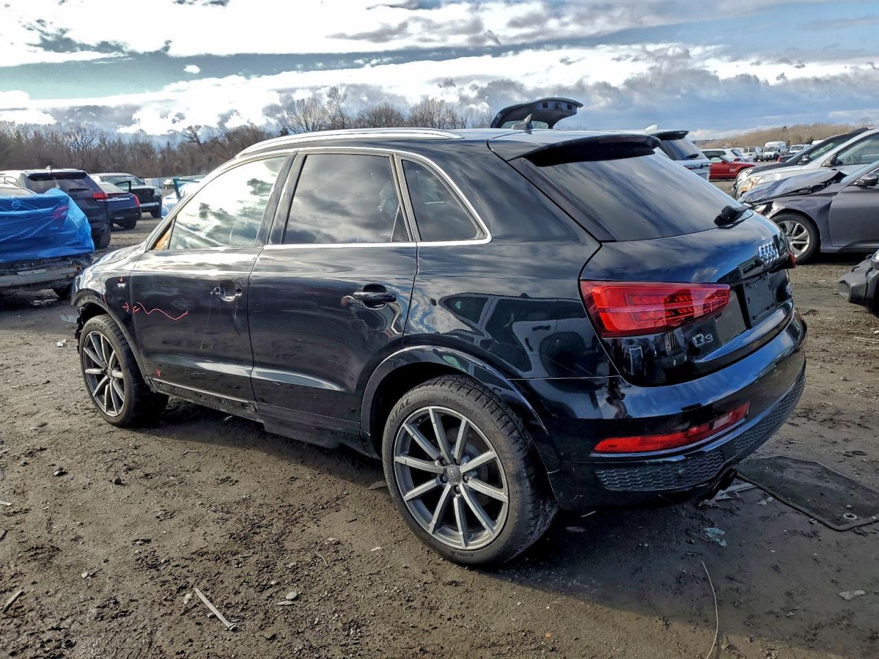 2018 AUDI Q3