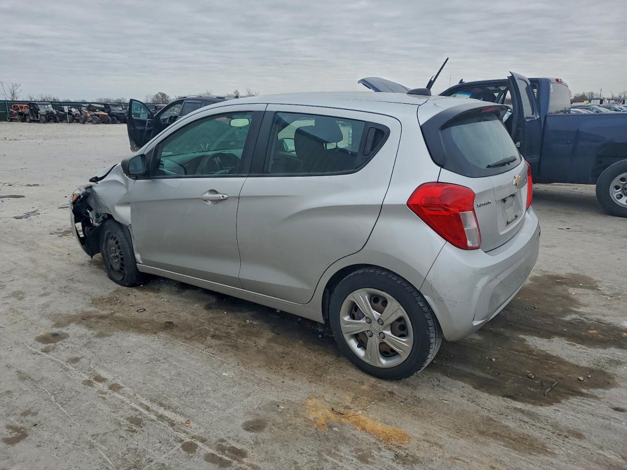 2020 CHEVROLET Spark