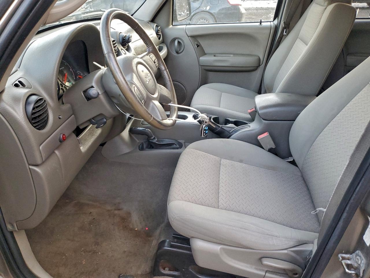 2006 JEEP Liberty