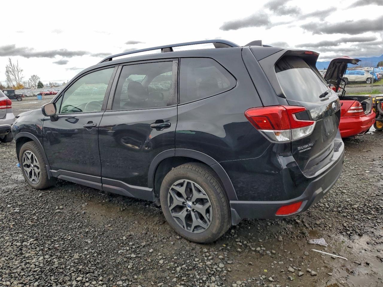 2020 SUBARU FORESTER