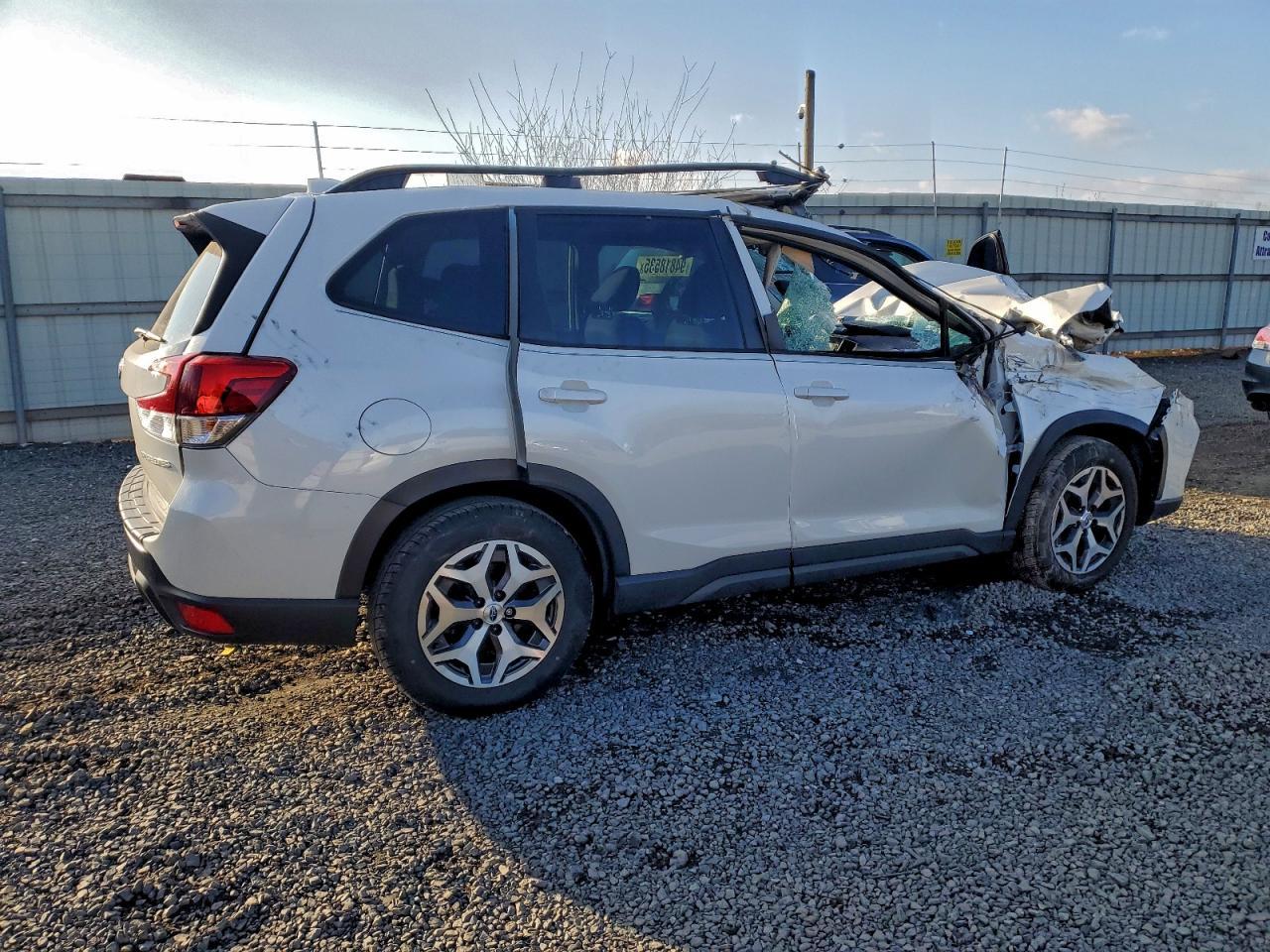 2020 SUBARU FORESTER