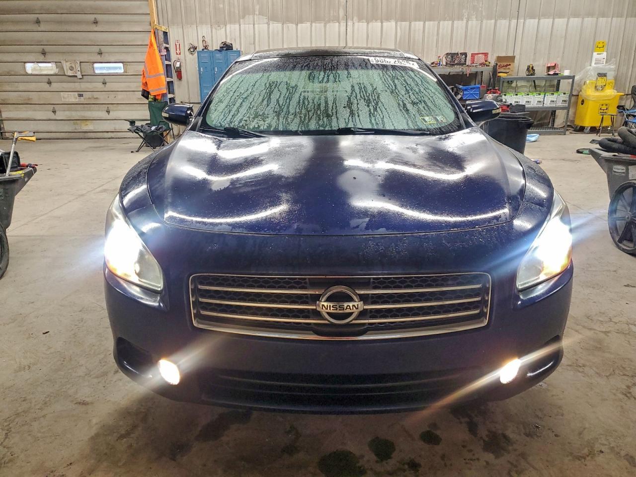 2009 NISSAN Maxima