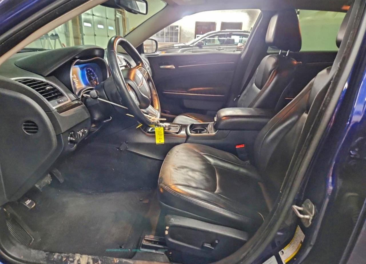 2015 CHRYSLER 300