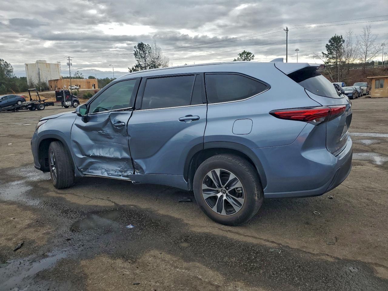 2021 TOYOTA HIGHLANDER