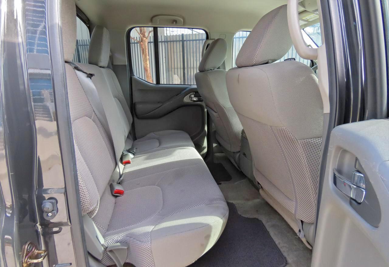 2015 NISSAN Frontier