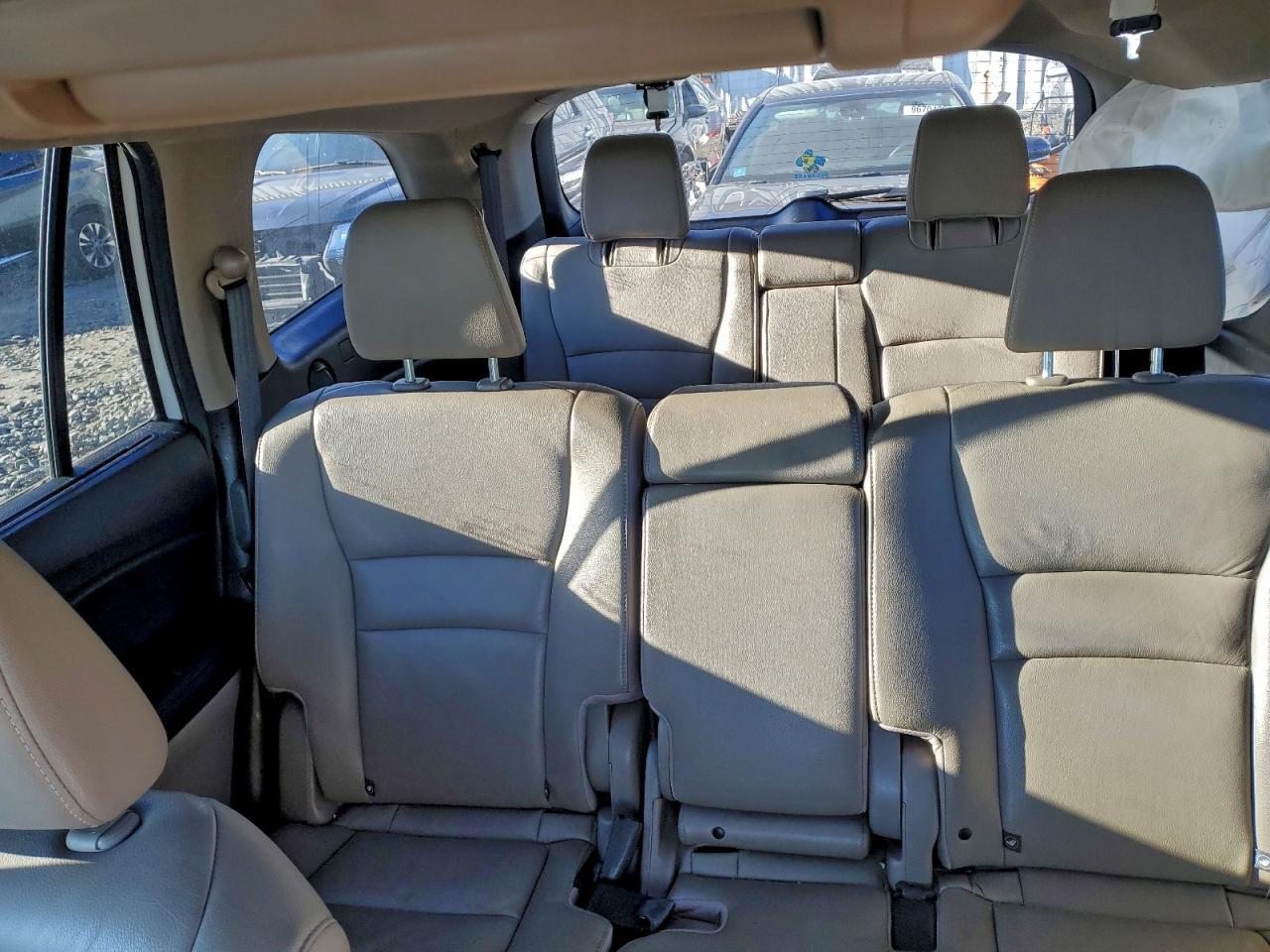 2016 HONDA PILOT