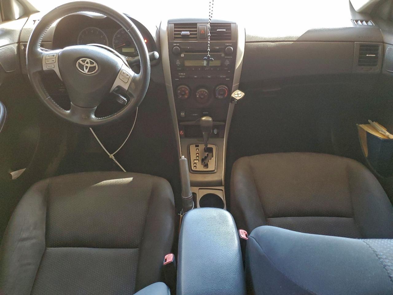 2009 TOYOTA COROLLA