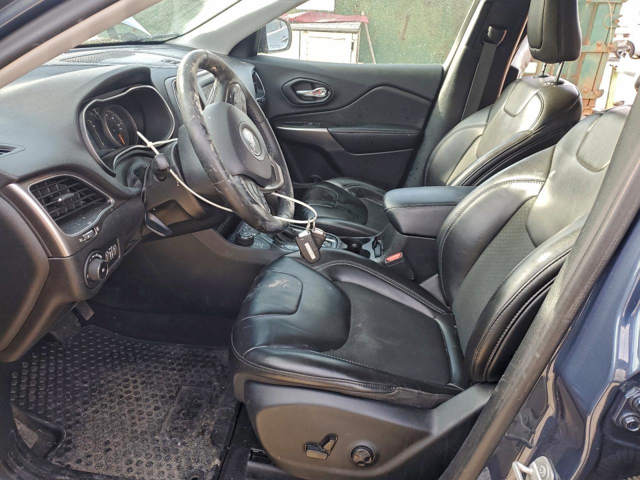 2019 JEEP CHEROKEE