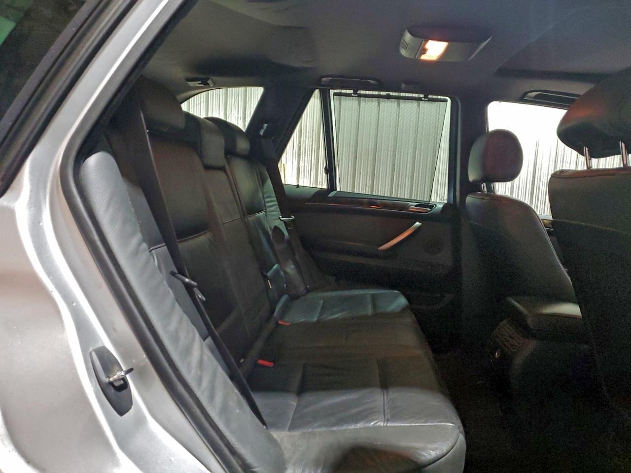 2001 BMW X5