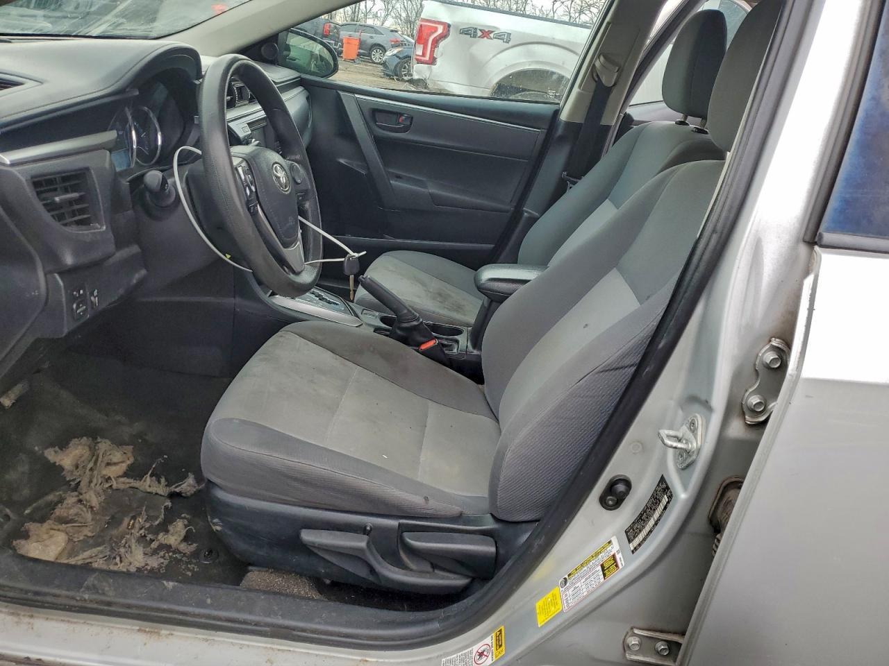 2016 TOYOTA COROLLA