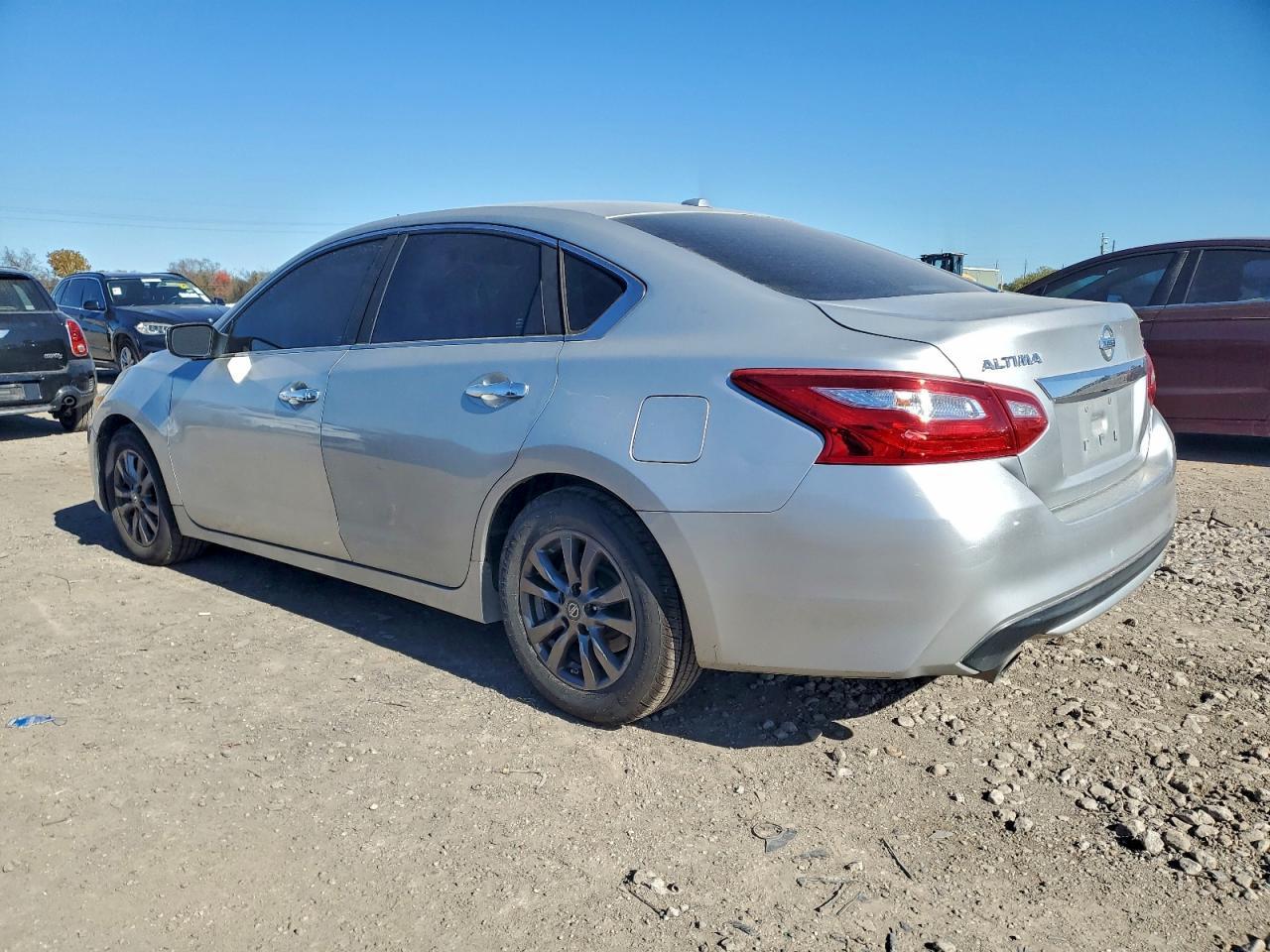 2016 NISSAN ALTIMA