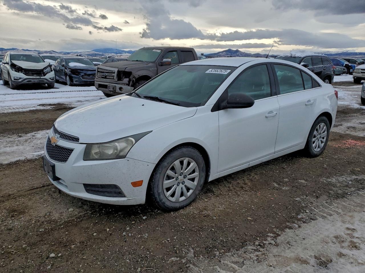 2011 CHEVROLET CRUZE