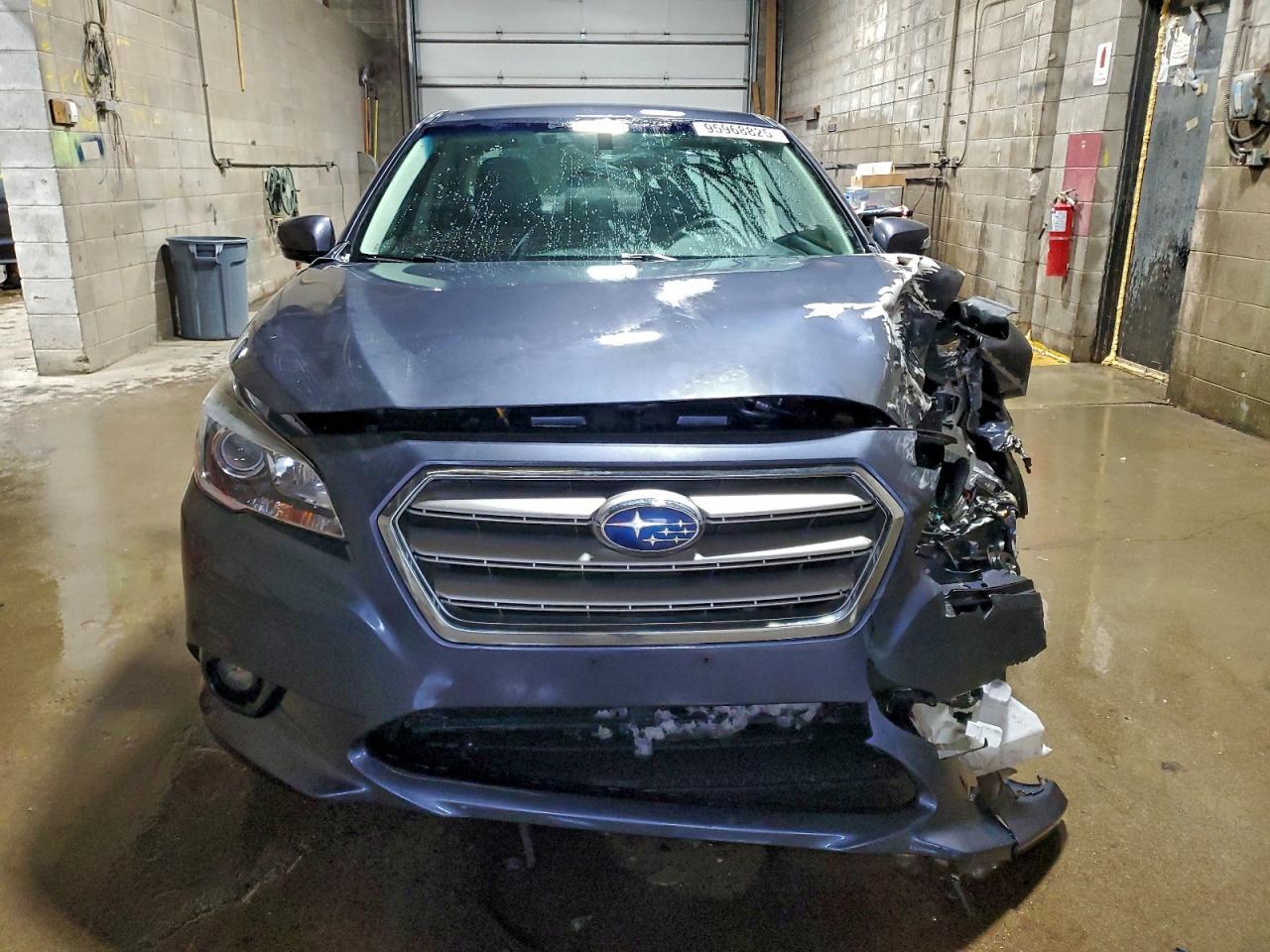 2017 SUBARU Legacy